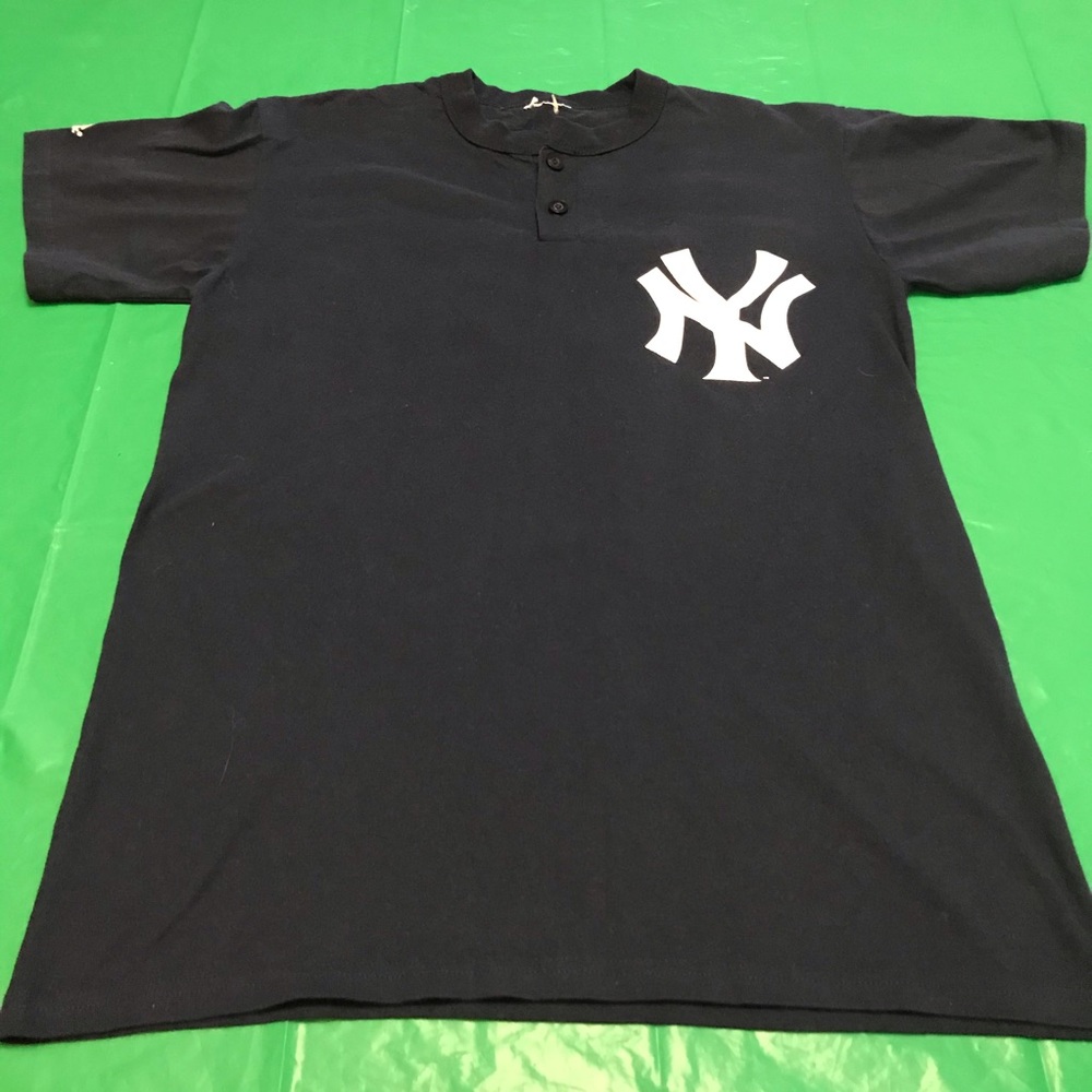 Majestic New York Yankees top button #2 Jeter